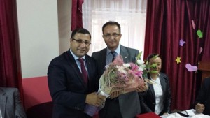 KARAKAŞ’A BİR PLAKET DE AKÖREN’DEN