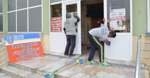 CAMİLERDE BAYRAM ÖNCESİ SON HAZIRLIKLAR