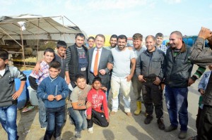 IŞIKLAR BAYRAMDA KURBAN SATIŞ VE KESİM ALANLARINI ZİYARET ETTİ