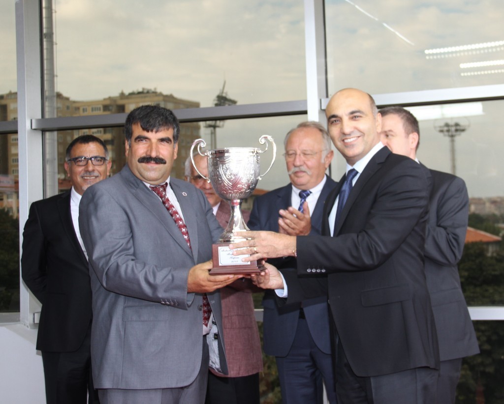 Bakırköy Belediye Başkanlığı Koşusu Buzkaya’nın