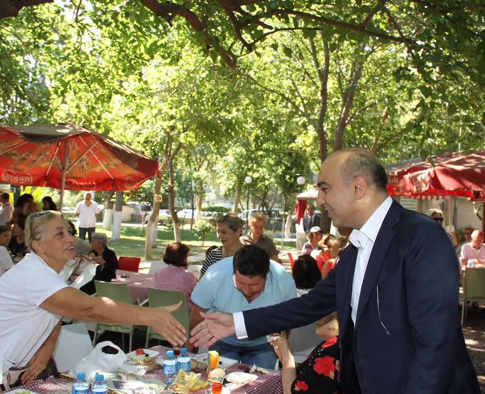 Kerimoğlu, Ataköylülerle Buluştu