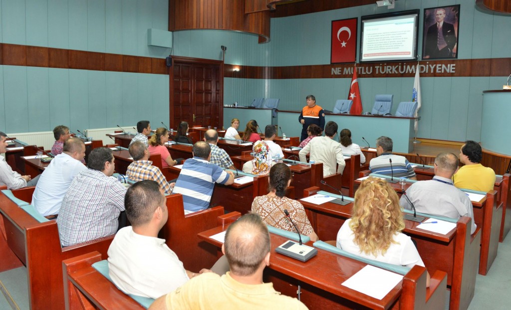 Avcılar Belediyesi Personele Güvenli Yaşam Eğitimi (1)