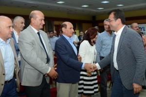 Beylikdüzü Belediye Başkanı İmamoğlu Personeli ile Bayramlaştı