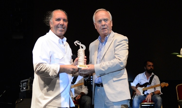 Erkoç, Beylikdüzü’nde Barış Diye Haykırdı