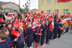 Öğrenciler Yeni Eğitim-Öğretim Yılına Merhaba Dedi