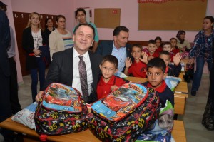 Miniklere Eğitim Seti Belediyeden