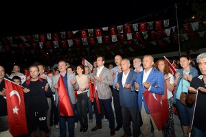 Beylikdüzü Kahraman Şehitlerine Dualar Gönderdi