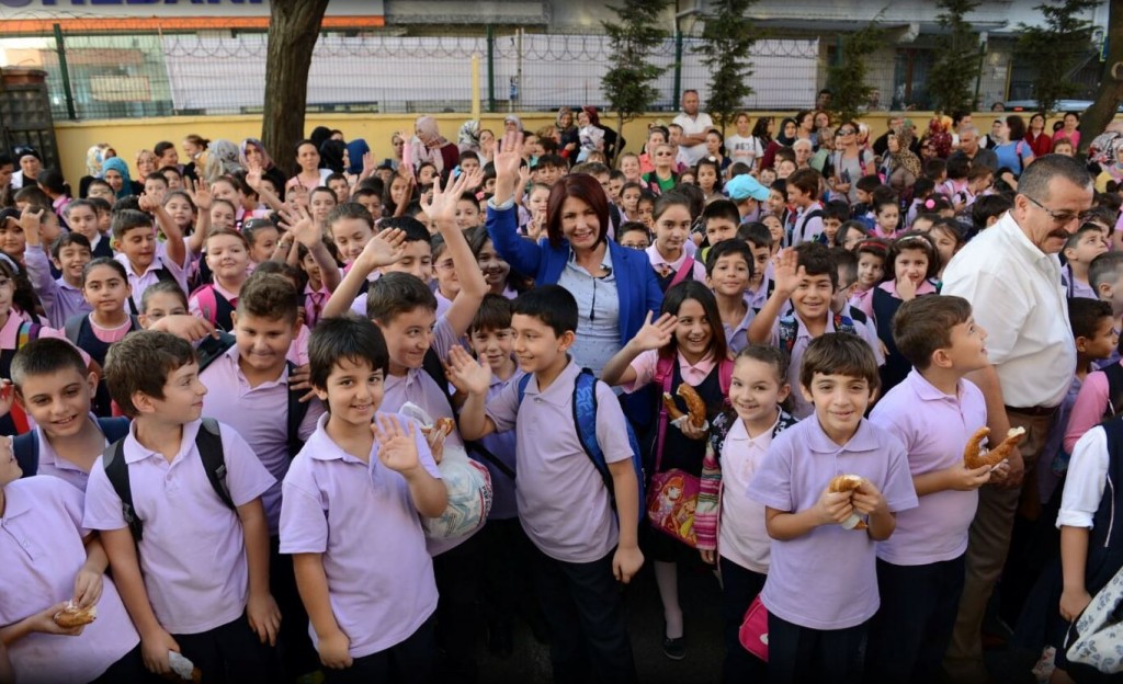 Çocuklarımız Aydınlık Yarınlarımızdır