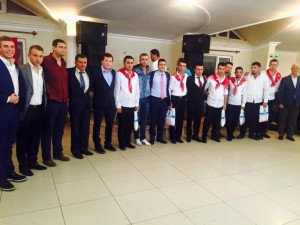 Chp’li Gençler Asker Geceleri Ziyaretlerini Sürdürüyor