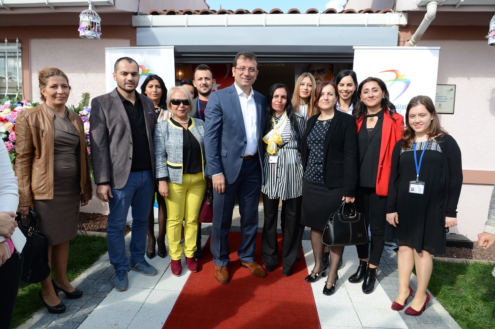 Beylikdüzü Belediyesi Madde Bağımlılarına Elini Uzattı