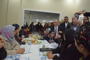 Başkan Akgün, Alevi Vatandaşlarla Muharrem Orucunda Buluştu