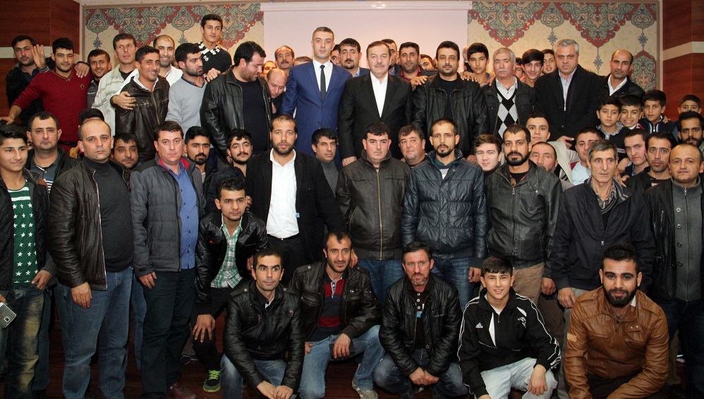 İnsanlarımızı Seviyoruz, Hainleri Asla