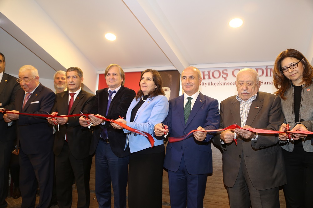 Akgün: “Esnaf Kentin Can Damarıdır”