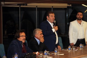 Başkan Kadıoğlu Gençlerle Çayda Buluştu