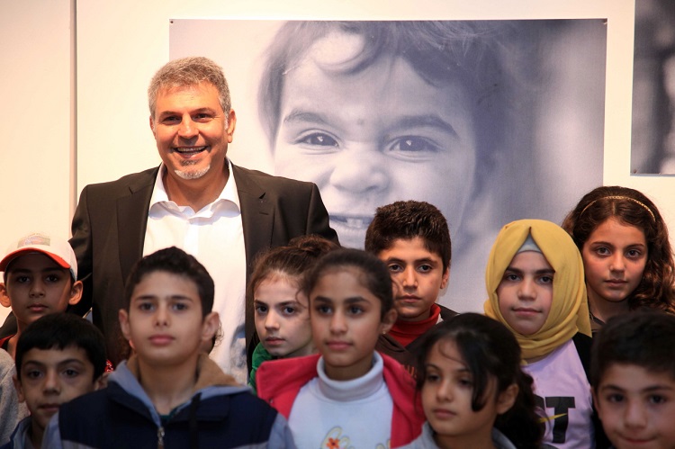 İranlı Zohouri, Mülteci Çocukların Dramını Fotoğrafladı