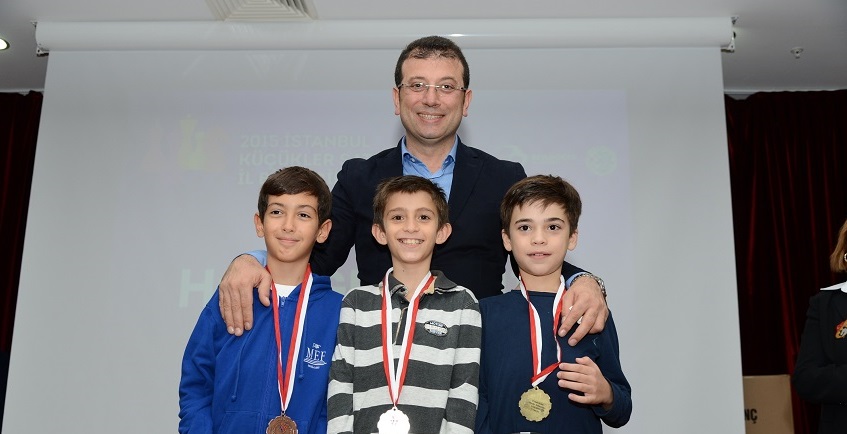 Minik Satranç Dehaları Beylikdüzü’ndeydi