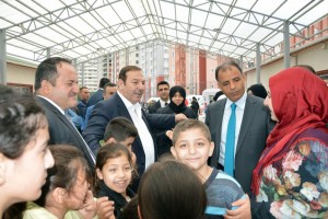 Esenyurt’ta Eğitim Atağı Devam Ediyor