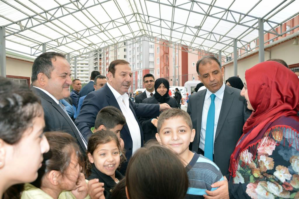 Esenyurt’ta Eğitim Atağı Devam Ediyor