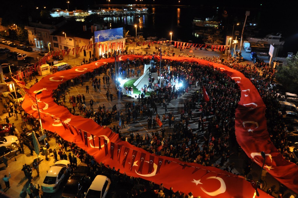 Silivri’de Cumhuriyet Ruhu Meydanlara Taştı