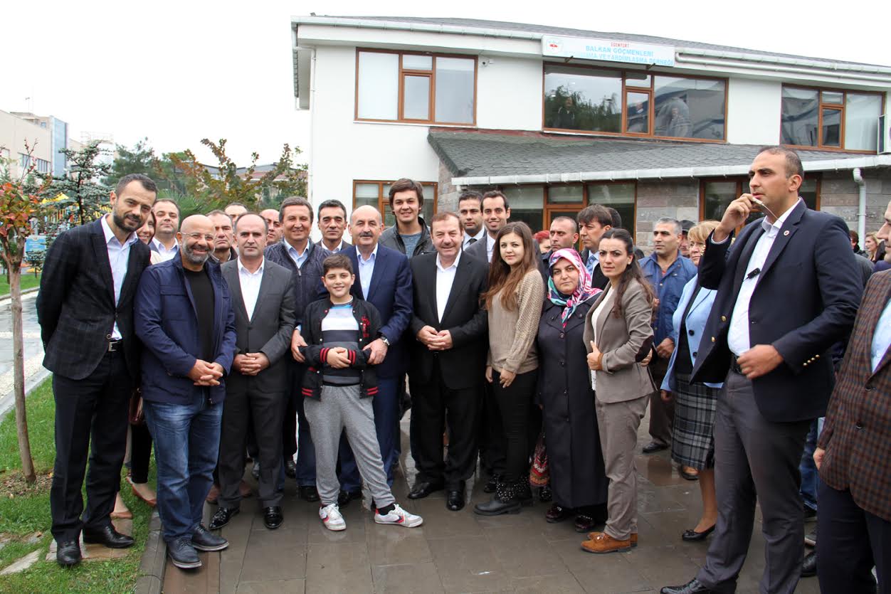 Bakan Müezzinoğlu, Trakyalı ve Balkan Göçmeni Kadınlarla Bir Araya Geldi