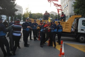 Silivri Belediyesi Önündeki Eyleme Müdahale