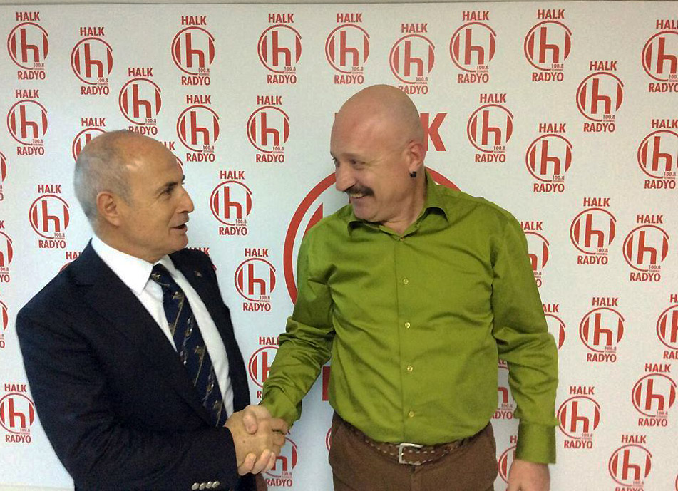 Makamda Oturmak Bana Göre Değil