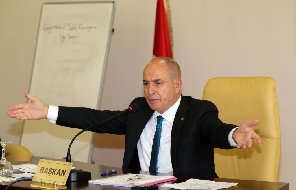 Hükümet, Yerel Yönetimlerin Finans Sorununu Çözmelidir