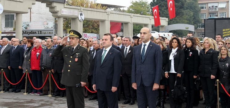 Atamız Bakırköy’de de Anıldı