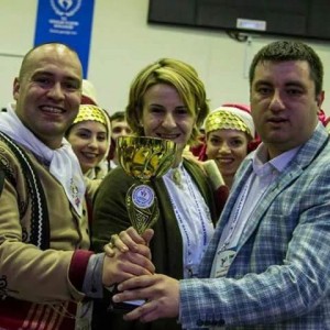 Ahenk Kupayı Kaptı