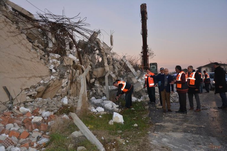 Büyükçekmece Belediyesi Kaçak Yapıların Peşini Bırakmadı