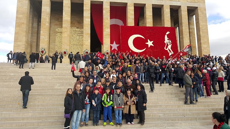 Kasım Ayında 3 Bin Kişi, Ata’yı Anıtkabir’de Yalnız  Bırakmadı