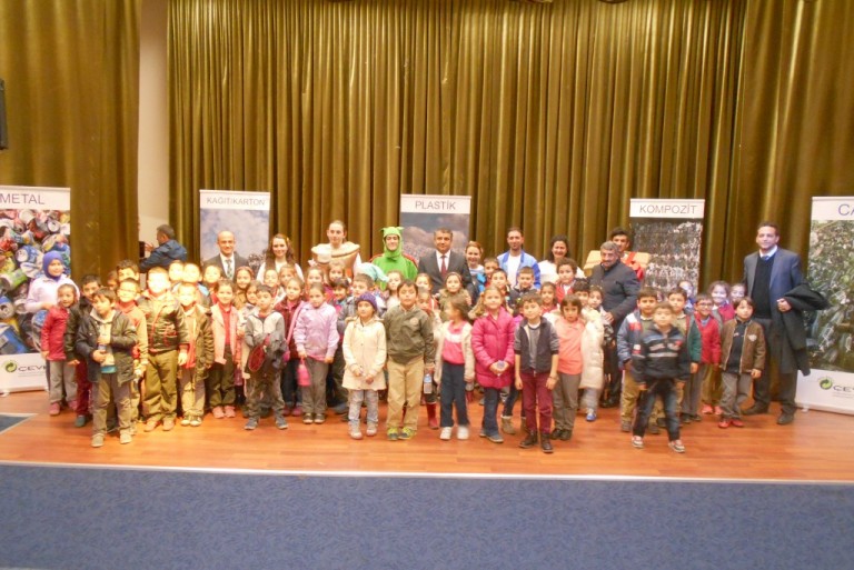 SİLİVRİLİ MİNİKLERE ÇEVRE BİLİNCİ AŞILANDI