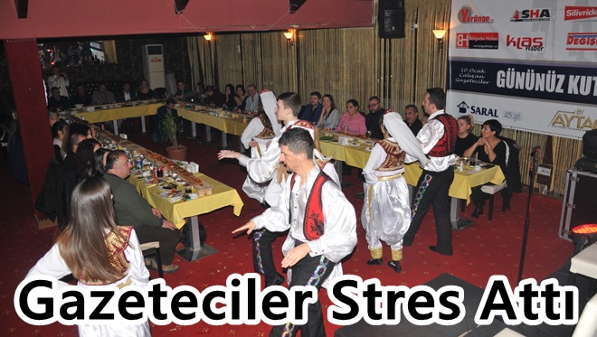 Gazeteciler Stres Attı