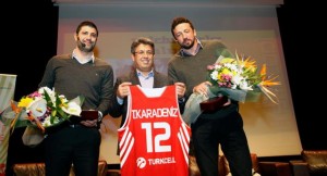 Hidayet Türkoğlu ve Ömer Onan Gençlerle Buluştu