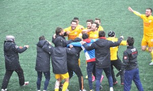Çatalcaspor Dolu Dizgin: 3-0