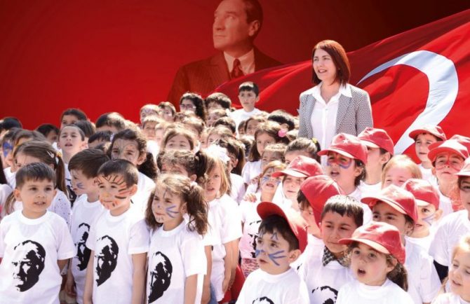 Başkan Dr. Toprak’tan 23 Nisan Mesajı