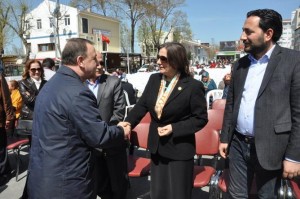 IŞIKLAR BİRLİK VE BERABERLİK MESAJI VERDİ