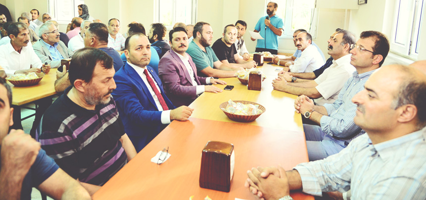 DEMOKRASİ ŞEHİTLERİ İÇİN BEYLİKDÜZÜ GÜRPINAR CEMEVİ’NDE MEVLİT OKUTULDU