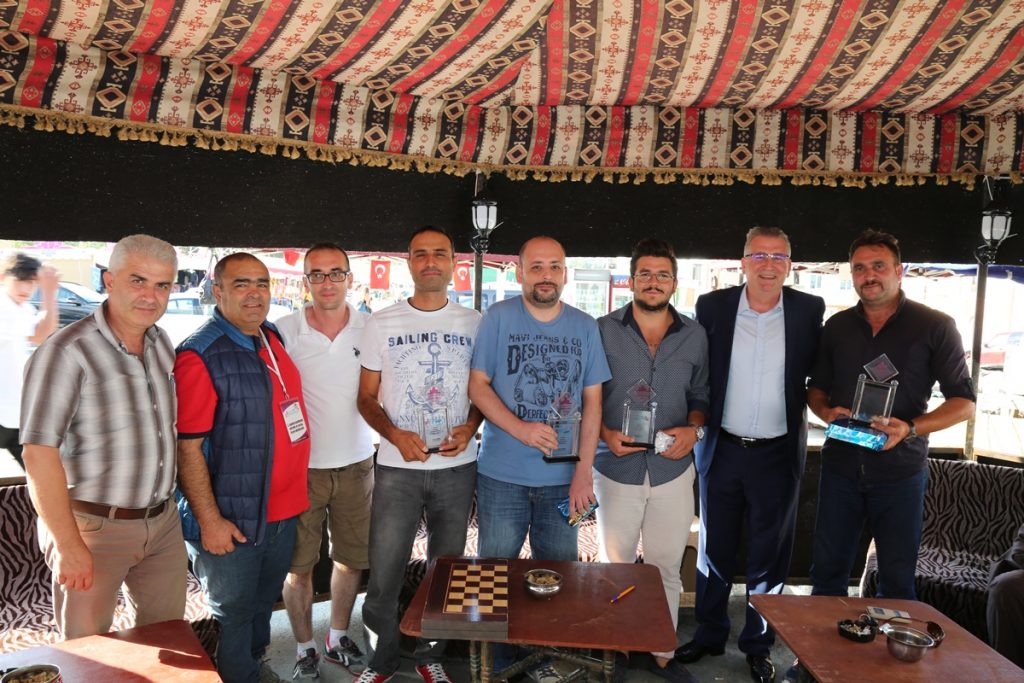 Tavlaseverler Festivalde Mücadele Etti