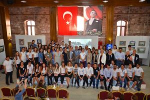 IŞIKLAR ÇYDD MEZUNİYETİNE KATILDI