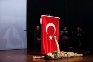 İSTANBUL’UN KURTULUŞUNA YAKIŞIR KUTLAMA