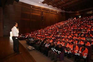 TEMİZLİK PERSONELİNE İŞ SAĞLIĞI VE GÜVENLİĞİ TEKNİK EĞİTİMİ