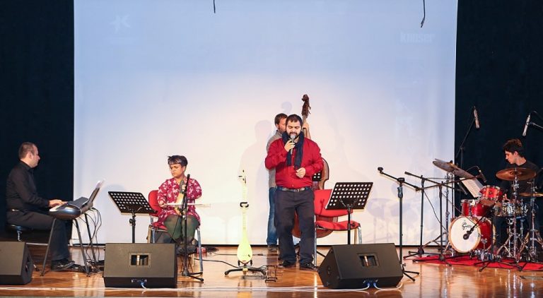 ARFANA’DAN UNUTULMAZ KONSER