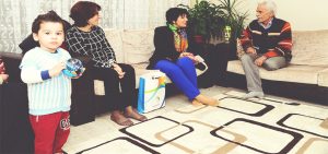 BEYLİKDÜZÜ BELEDİYESİ YENİ KOMŞULARINI TEK TEK ZİYARET EDİYOR