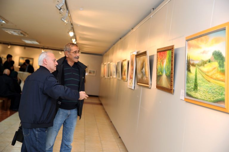 HALİL KAHRAMAN’IN ‘TUVALİNDEN GEÇENLER’ SANATSEVERLERLE BULUŞTU