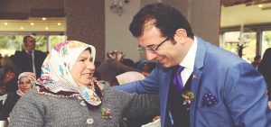 KADINLAR ŞİDDETE “DUR” DEMEK İÇİN BİR ARAYA GELDİ