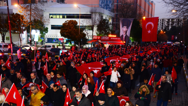 Beylikdüzü Sessizce Teröre Lanet Etti