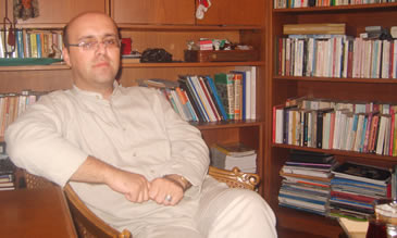 BU GÜNLERDE BU HALDEYİM