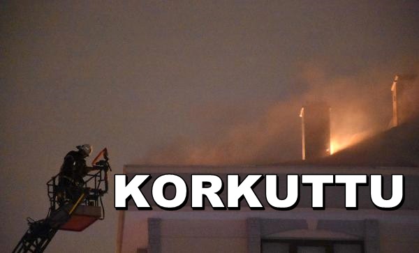 Çorlu’da çatı katında çıkan yangın korkuttu
