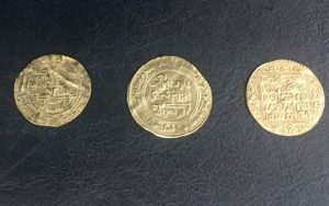 Beylikdüzü’nde 3 Milyon Dolarlık 5 Altın Sikke Ele Geçirildi